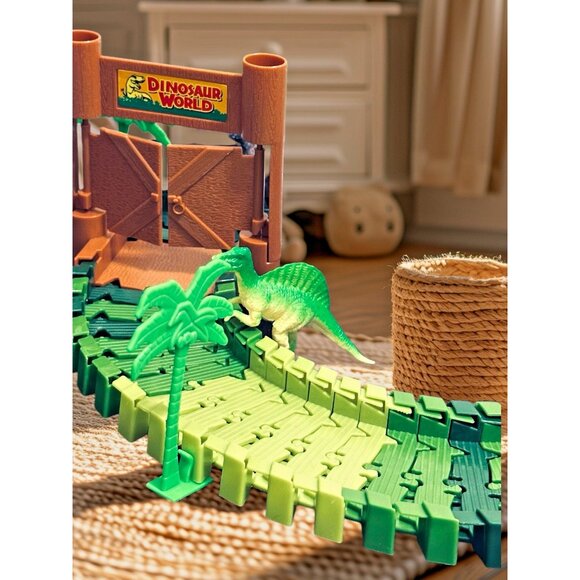 Dinosaur Toys Flexible Track Car Race Set Learning Skills Toddler Kids Gift 3+ - Picture 5 of 16